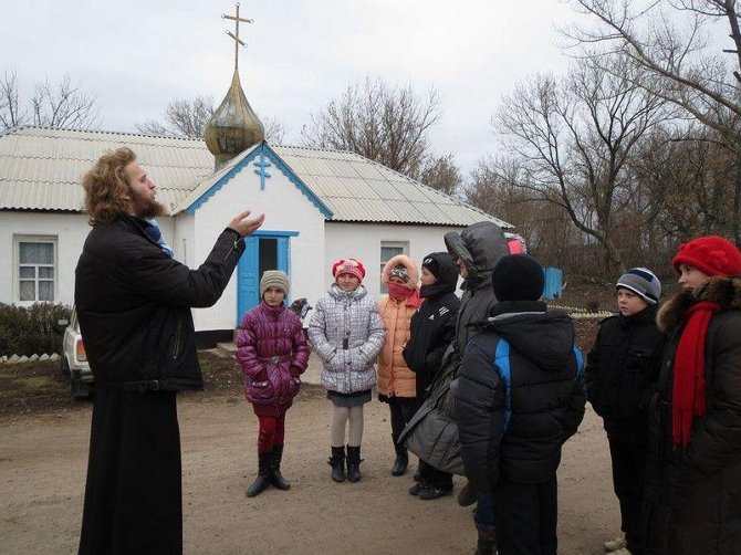 Прихожане отца Василия взывают к его разуму