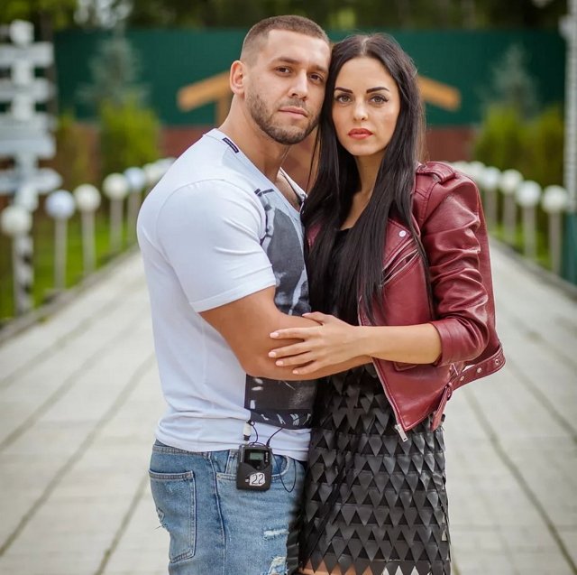 Стало известно, почему Кучеров избивает Ефременкову