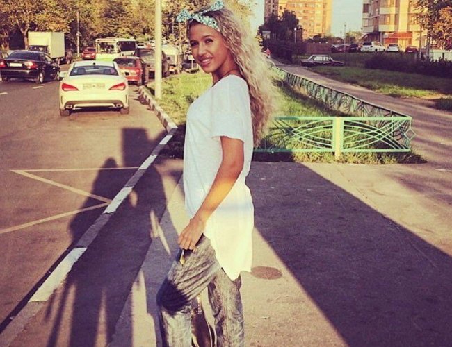 Марии Кохно было выгодно получить травму носа?