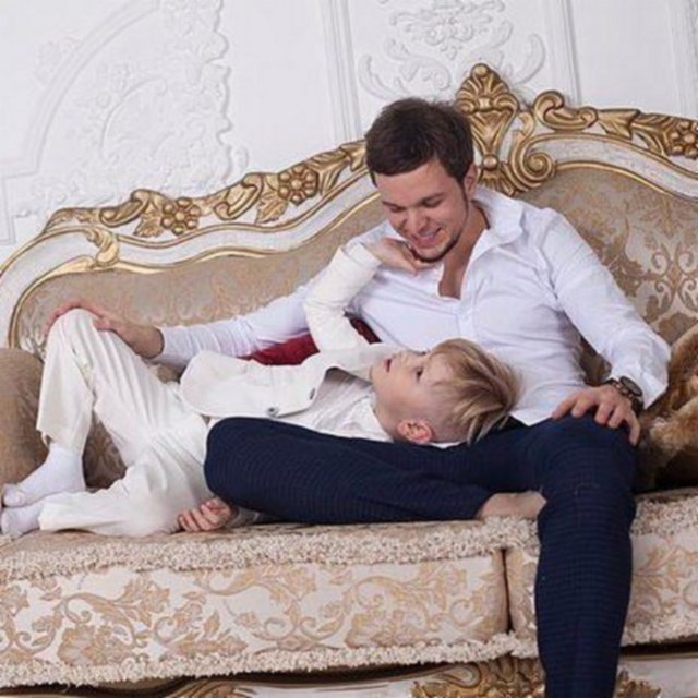 Из блога Редакции: Антон Гусев отказался от сына?