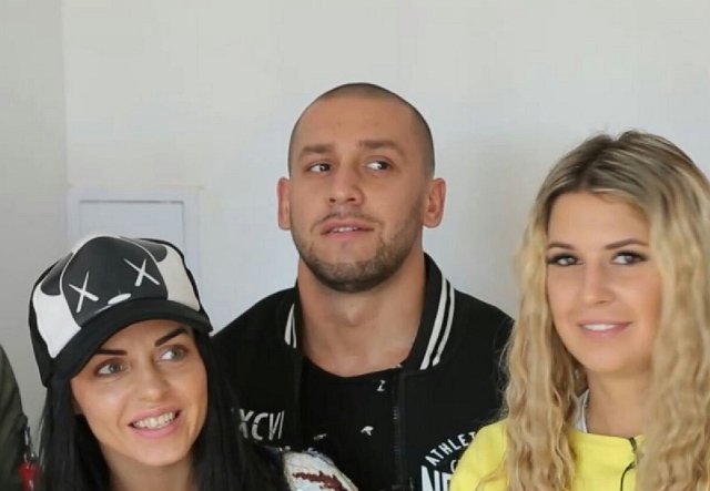 Мнение: Все беды участников от усталости?