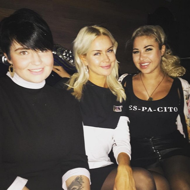 Фото с праздничной вечеринки в честь Иосифа Оганесяна