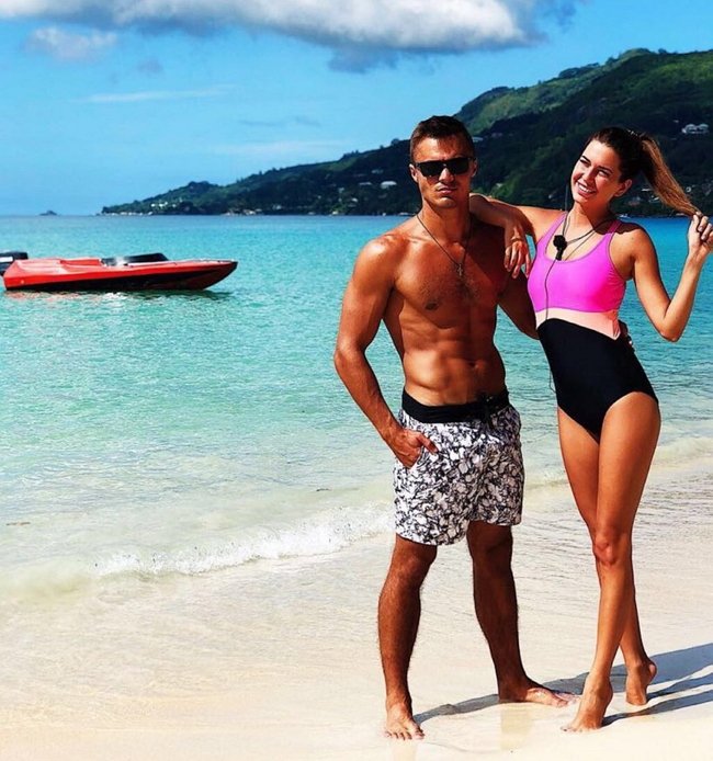 Майя Донцова: Мы с разных полюсов