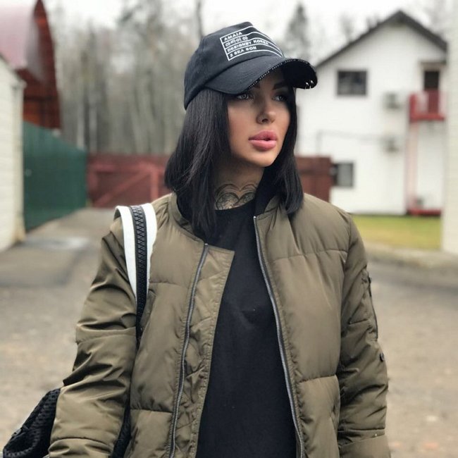 Полина Лобанова выразила симпатию новенькому