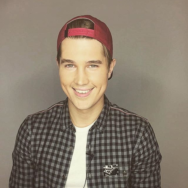 Роман Гриценко: Мой рекорд в отношениях - полтора дня