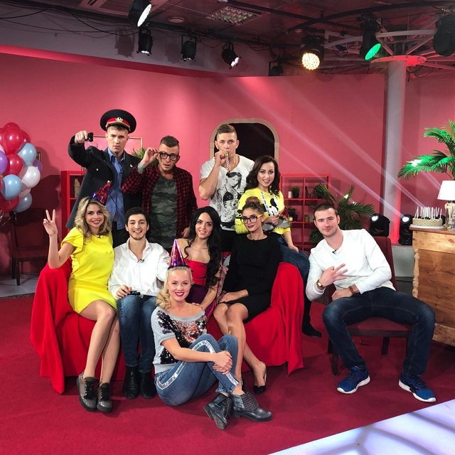 Фото с ток-шоу (18.11.2017)