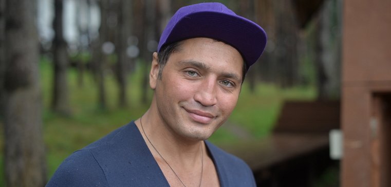 Рустам Калганов прошелся по всем ведущим Дома-2