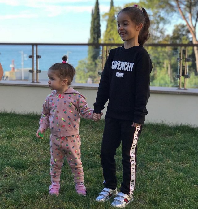 Фотоподборка детей участников (5.12.2017)