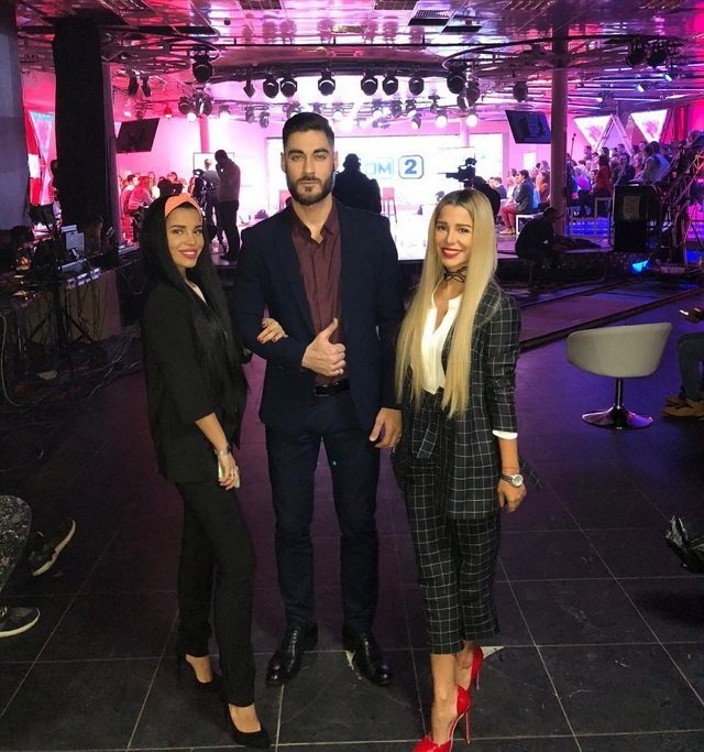 Фото с ток-шоу (10.12.2017)