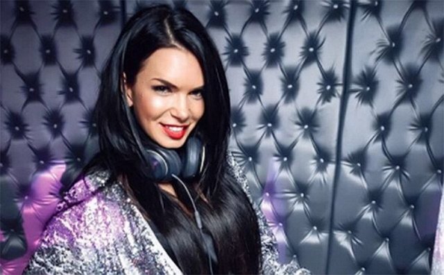 Катя Жужа: С Тёмой мы просто друзья