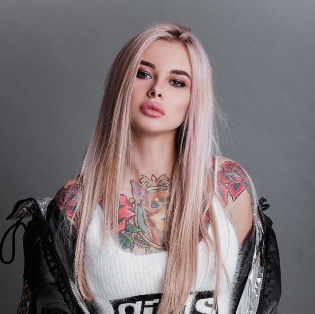 Елена Хромина: О чувствах не может быть и речи