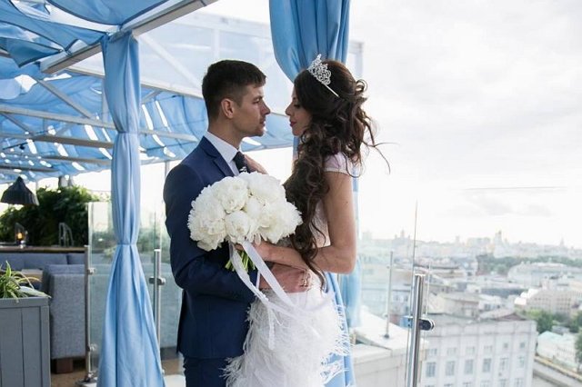 Мнение: Судьба свадебного миллиона уже предрешена?