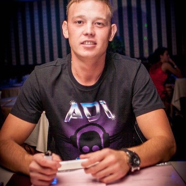 Дмитрий Исламов обвиняется в краже чужого кошелька