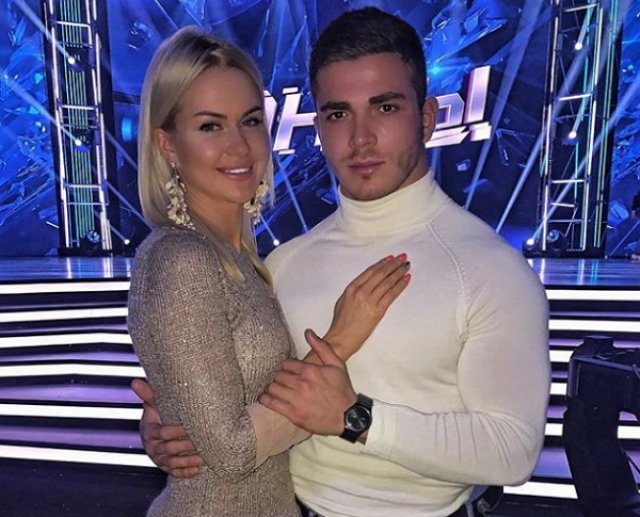 Марина Африкантова манипулирует Романом Капаклы