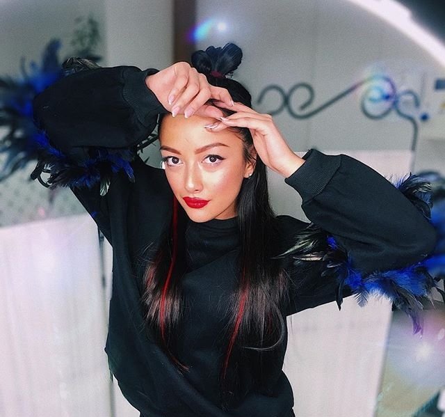 Мэри Кулешова прилюдно «опустила» Саймона Марданшина