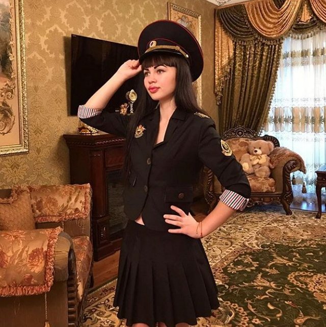 Возможная невеста Оганесяна вышла на связь