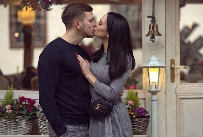 Антон Гусев помирился с Викторией Романец