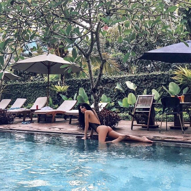 Захарьяш и Четрару взяли отпуск на Бали