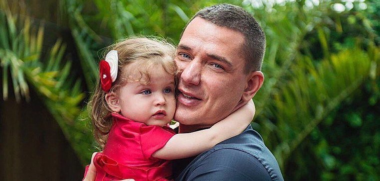 Курбан Омаров подарил дочери шикарный подарок