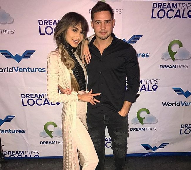 Захар Саленко порадовал Леру Фрост живым подарком