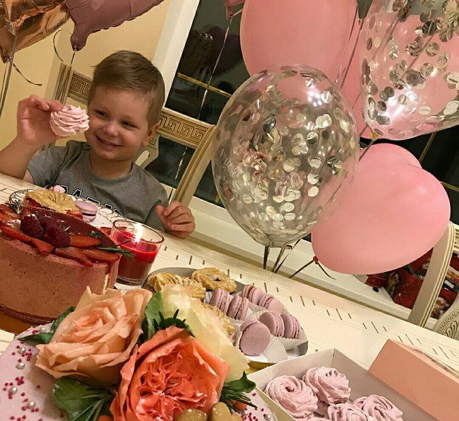 Фотоподборка детей участников (17.02.2018)