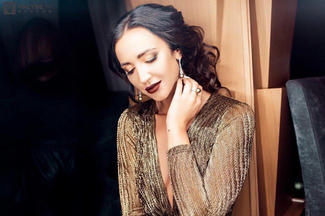 Депутаты Госдумы подозревают Ольгу Бузову в неуплате налогов