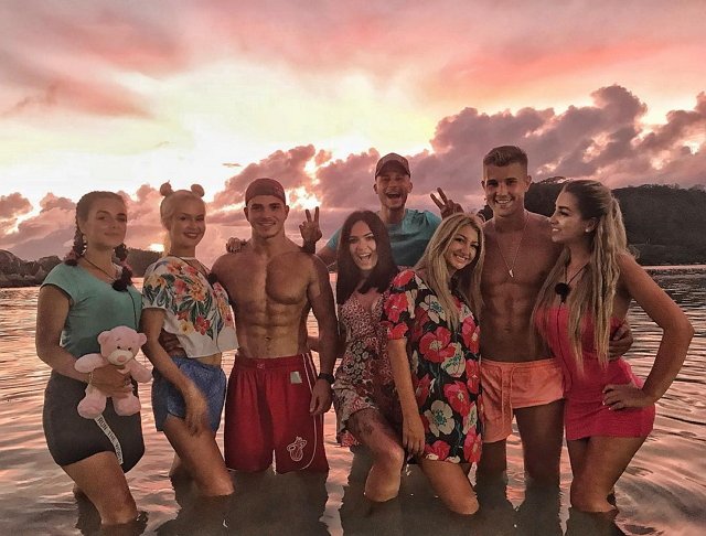 Фото участников с Сейшел (2.03.2018)