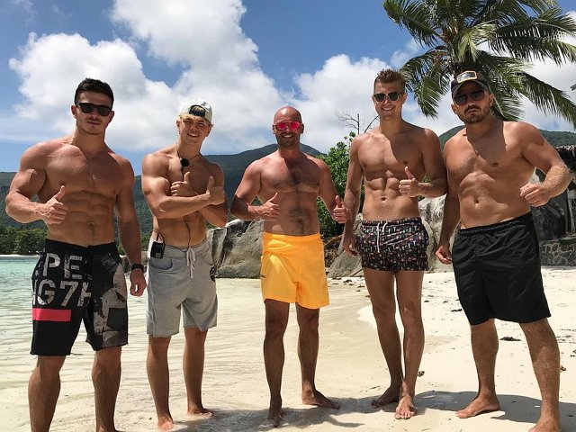 Фото участников с Сейшел (6.03.2018)