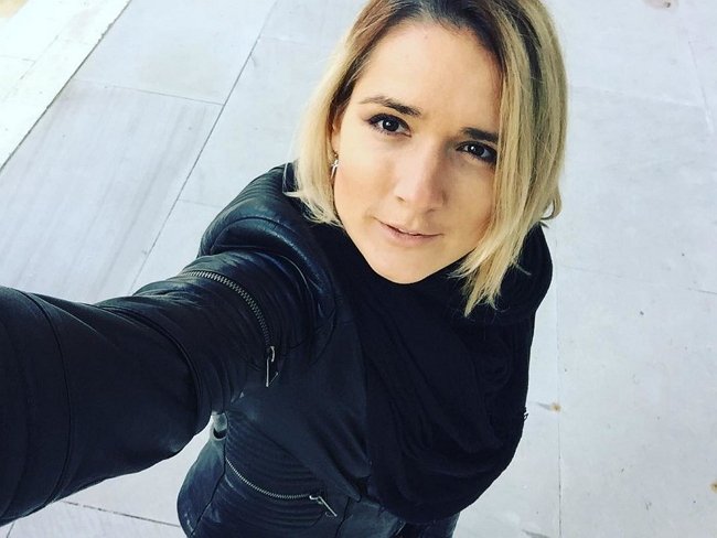 Блогер Наталья Краснова оскорбила Ольгу Солнце