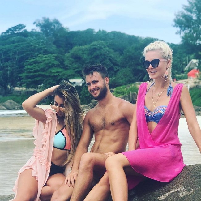 Фото участников с Сейшел (8.03.2018)