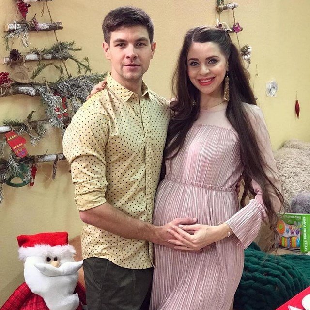 Мнение: Дмитренко готовится к партнерским родам?