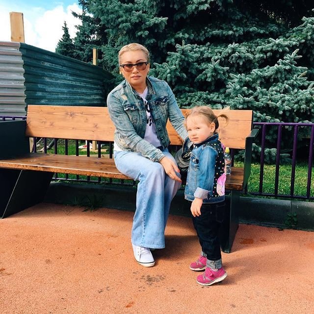 Елена Карякина: У ребёнка должен быть отец