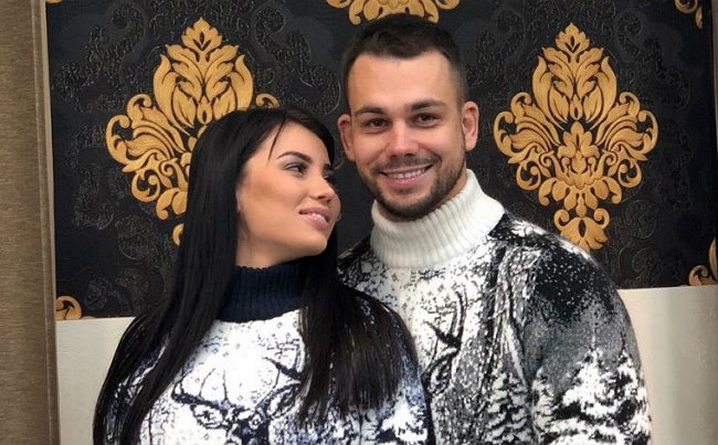 Журнал «Дом-2» побывал в гостях у Четрару и Захарьяша