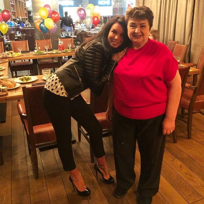 Катя Жужа: Я пригласила только своих