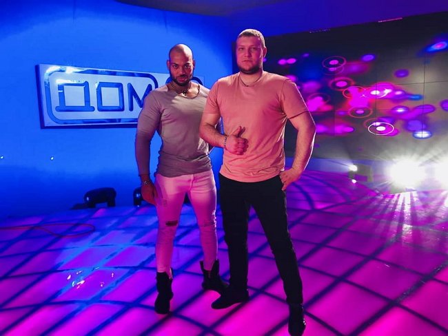 Новенький участник проекта Мондезир