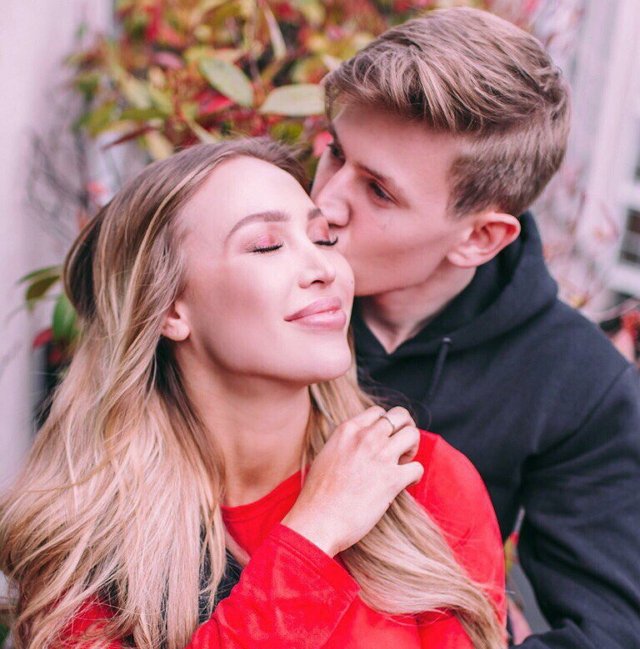 Поклонники сочувствуют парню Лизы Полыгаловой