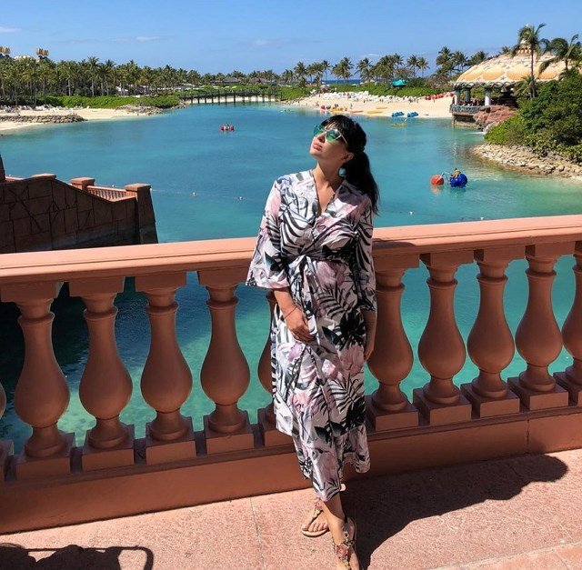 Нелли Ермолаева: Я кормлю грудью!