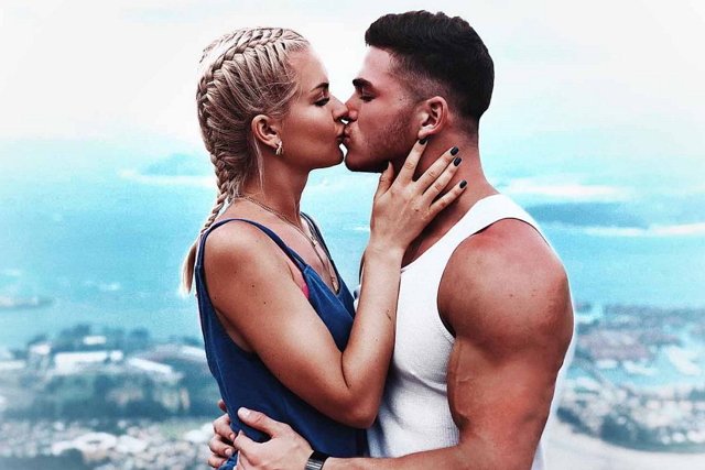 Стихи о Дом-2 на 3.04.2018