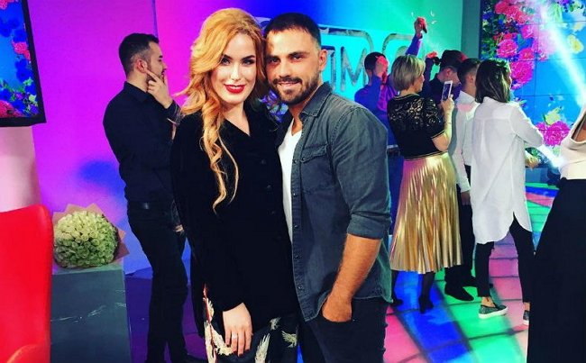 Оксана Ряска ищет утешения на проекте