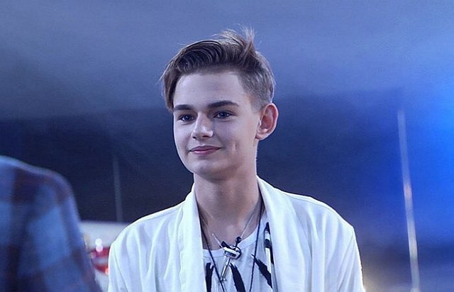 Никита Турчин приворожил Каролину Бабенко