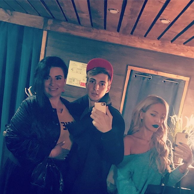 Свежие фото от участников (14.04.2018)