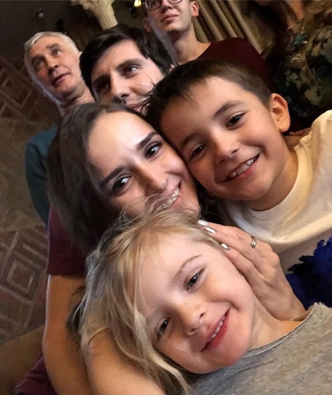 Фотоподборка детей участников (17.04.2018)