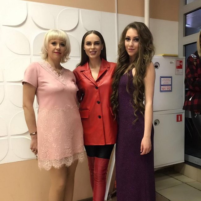 Фото с ток-шоу (18.04.2018)