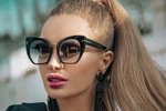 Евгения Феофилактова стала похожа на восковую куклу