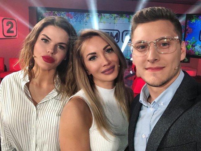 Фото с ток-шоу (13.05.2018)