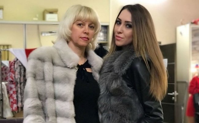 Татьяна Владимировна советует дочери поскорее стать мамой