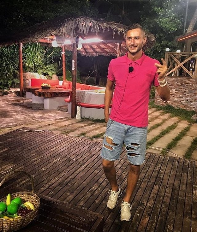 Андрей Денисов занялся поисками цели в жизни