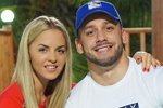 Юлия Ефременкова посвятила красивую песню Сергею Кучерову
