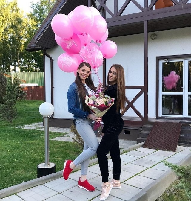 Ольга Рапунцель и Алёна Савкина публично помирились