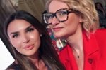 Элла Суханова похвасталась подарком «продвинутого отца»